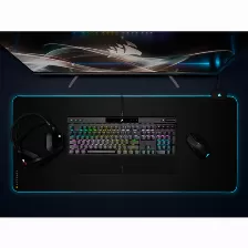 Teclado Corsair K70 Rgb Pro Inglés, Alámbrico, Conexión Usb, 104 Teclas, Led Rgb, Color Negro