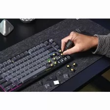 Teclado Inalámbrico Corsair K65 Plus Wireless 75 % Rgb Inglés, 10 M, Teclado Numérico No, Color Negro